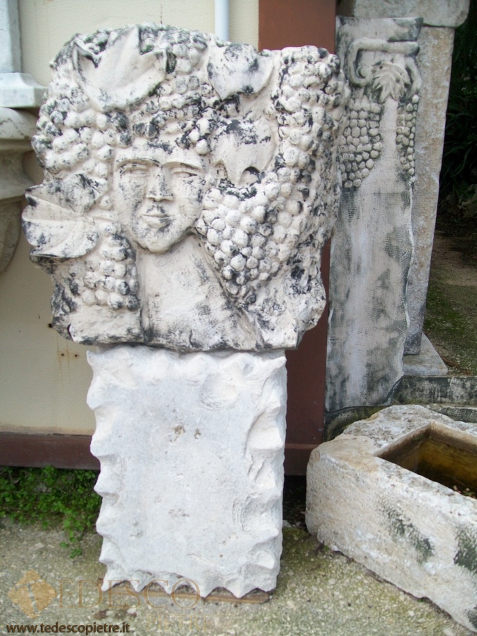 Bacco in pietra