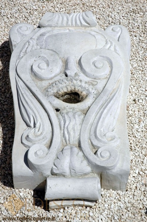 Stemma in pietra