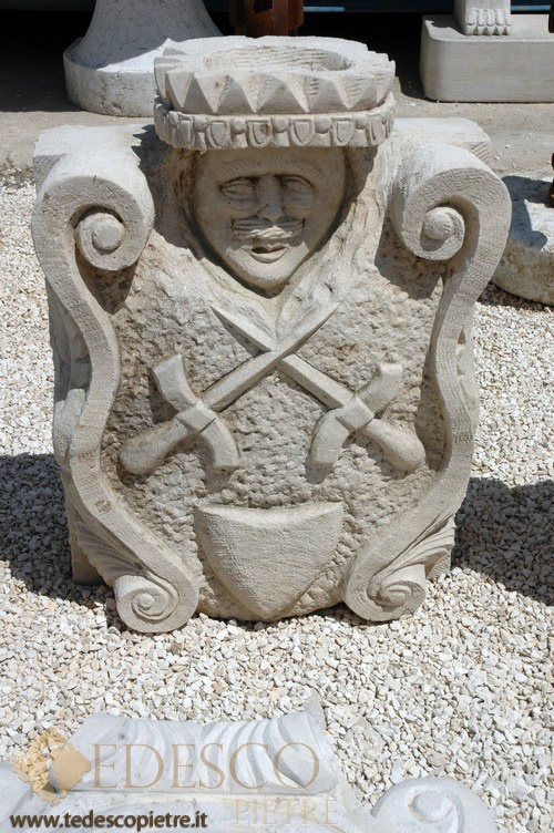 Stemma in pietra