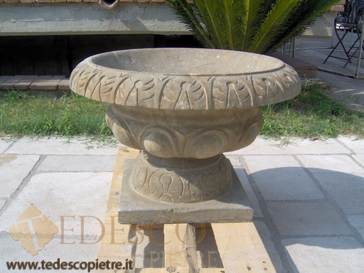 Vaso in pietra