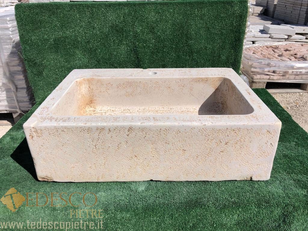 Lavabo in Pietra Lavorato