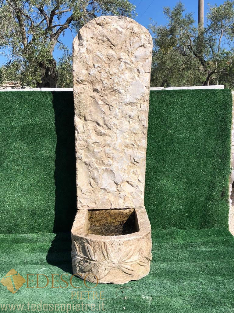 Fontana Rustica